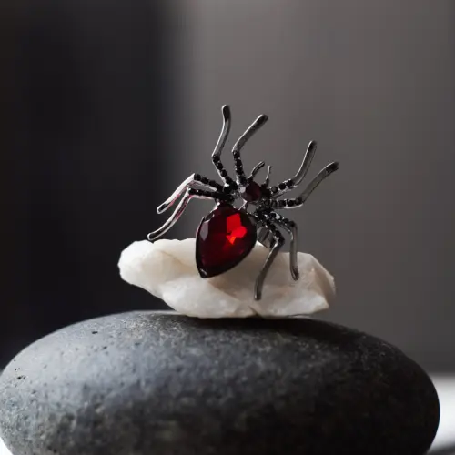 Anillo Red Venom