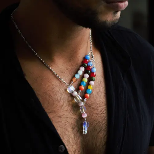 Collar Spectrum Crystal