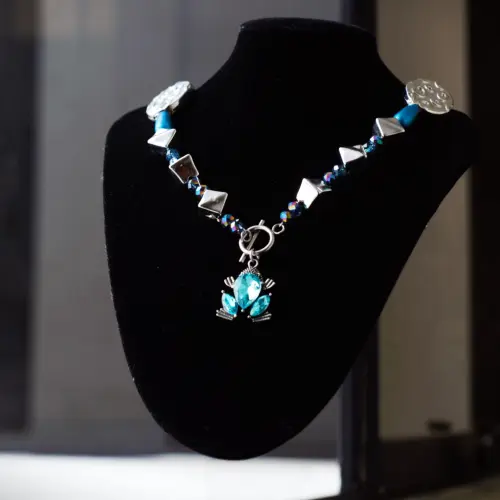 Collar Blue Frog Emblem